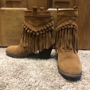Sbicca fringe booties